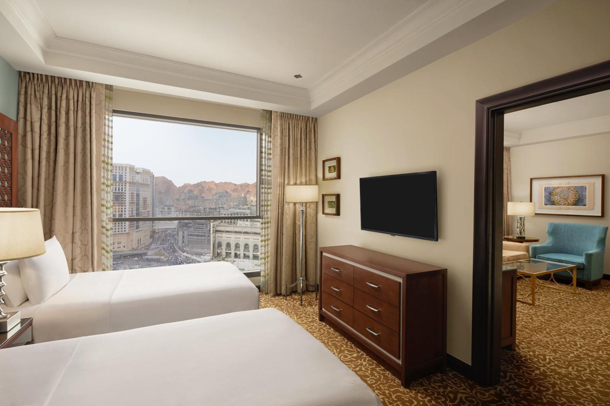 Hilton Suites Makkah Mecca Exterior photo